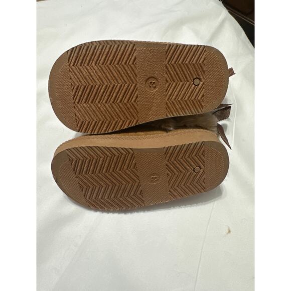 First step Baby boots size 3 no flaws very clean - Picture 6 of 10